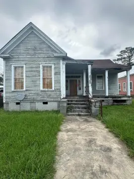 Renovation-Needed Quadplex