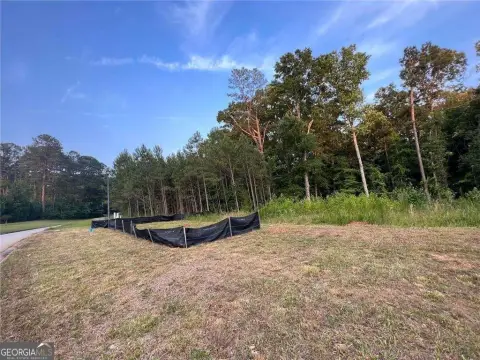 Residential Lot in Established Community