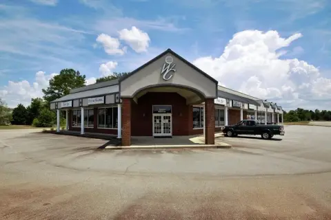 Retail Suite with Parking