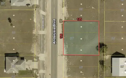 Residential Lot in Cape Coral