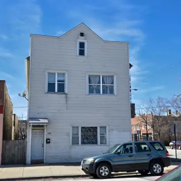 Chicago Multi-Unit Property Near Lake