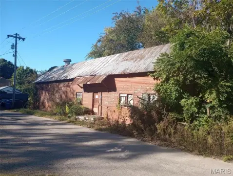 Storefront Building with Outbuildings