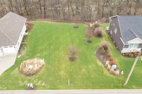 Wooded Ravine Lot in Green Bay