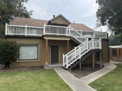 Fourplex with Off-Street Parking