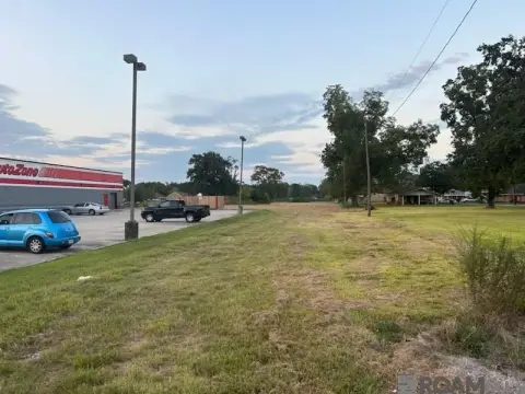 Commercial Land in Donaldsonville, LA