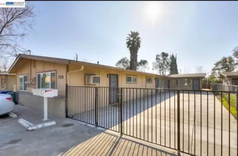 Well-Maintained Fourplex