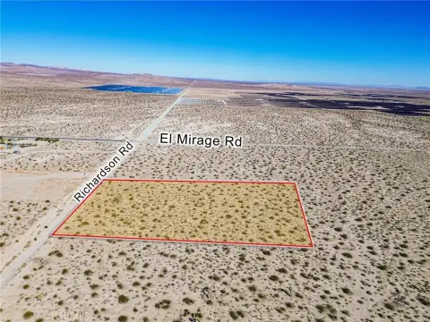 Adelanto Land with Growth Potential