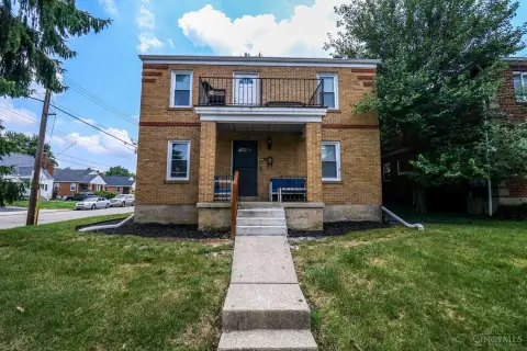 Fully Renovated Duplex
