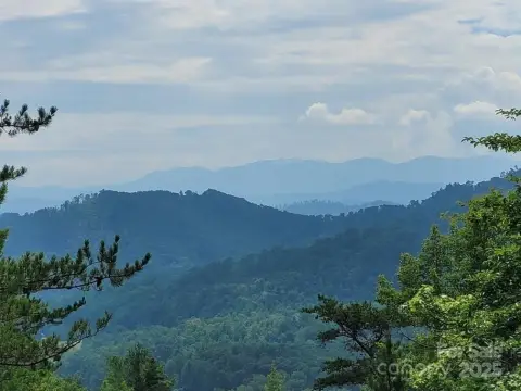 Marion Land with Mountain Views
