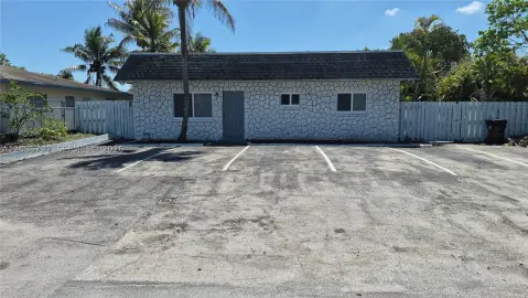 True Four-Plex with Impact Windows