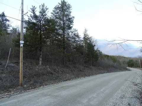 Secluded Acreage Near Flippin, Arkansas