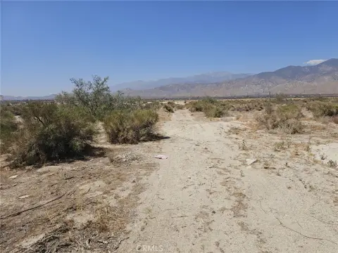 Land in Desirable Cabazon Area