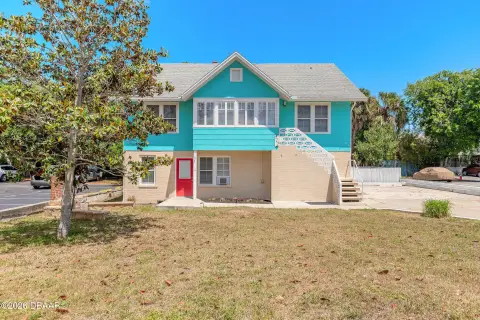 Daytona Beach Duplex Near Beach