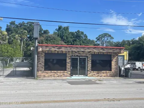 Daytona Beach Commercial Building For Sale