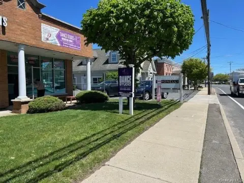 West Islip Commercial Space