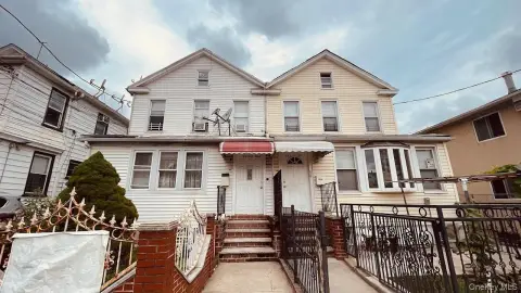 Two-Dwelling Colonial Residential Income