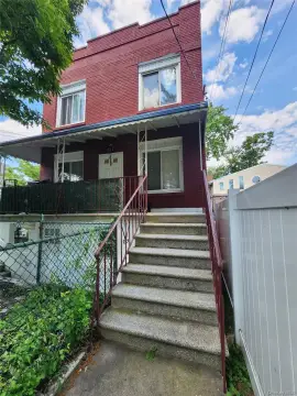 Renovated Quadplex with Garage