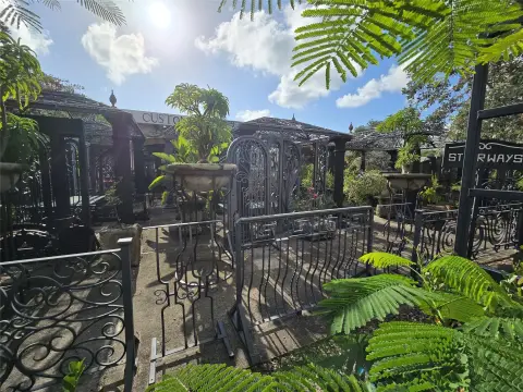 Dania Beach Retail Opportunity