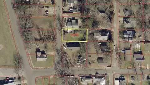 Residential Lot in Marshall, TX