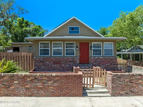 Daytona Beach Income-Producing Duplex