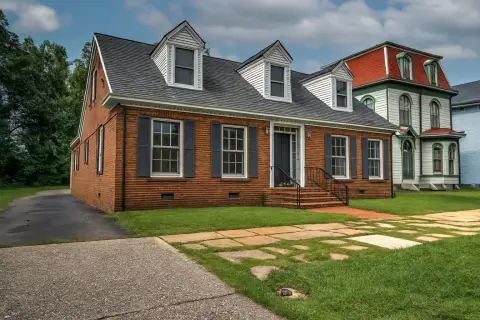 Downtown Augusta Second-Story Office Space