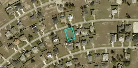 Residential Lot in Cape Coral