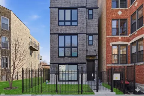 New Construction Three-Flat in Chicago