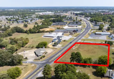 Unrestricted Commercial Land Tract