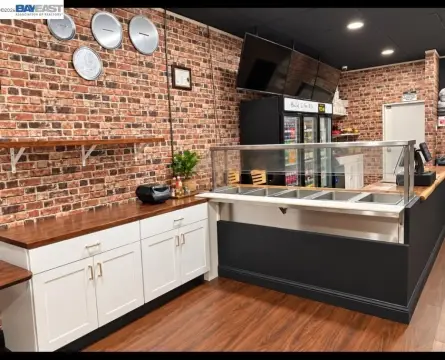 Established Pizza Restaurant