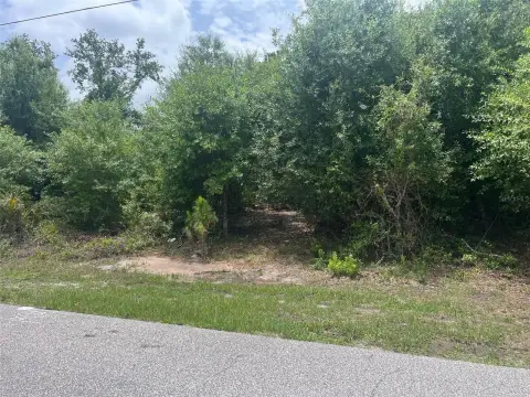 Residential Land in North Port