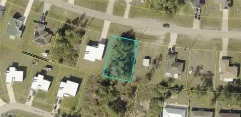 Land Parcel in Lehigh Acres