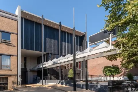 Historic Entertainment Venue Building