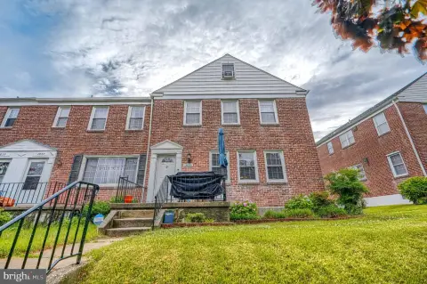 Updated Two-Unit Duplex