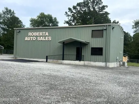 Insulated Shop with Office Space