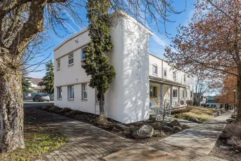 Updated Multifamily Near Eastern Washington