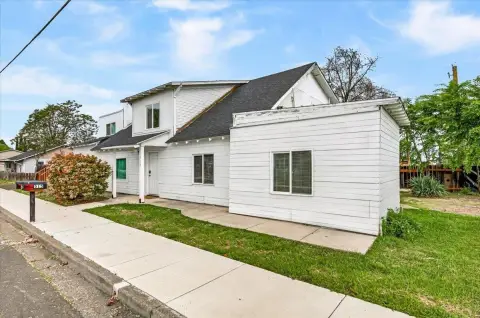 Updated Fourplex in High-Demand Location