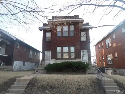 St Louis Duplex Near Christy Park