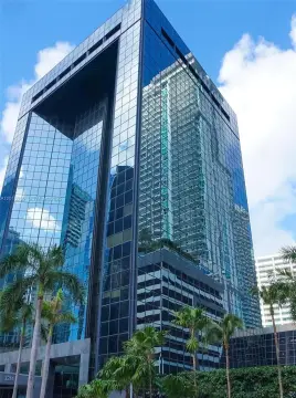 Corner Brickell Office Condo
