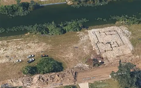 Cape Coral Freshwater Lot