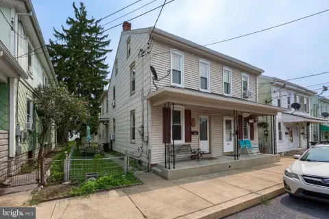 Two-Unit Residential Income Duplex