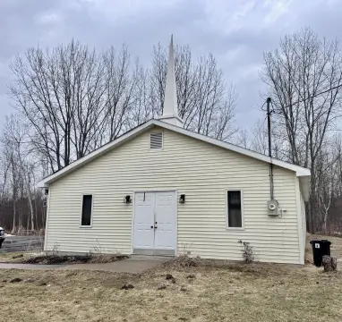 Morrisonville Church on 15+ Acres