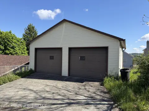 Scranton Garage for Sale