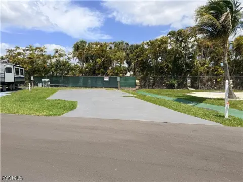 Fort Myers Land with Amenities
