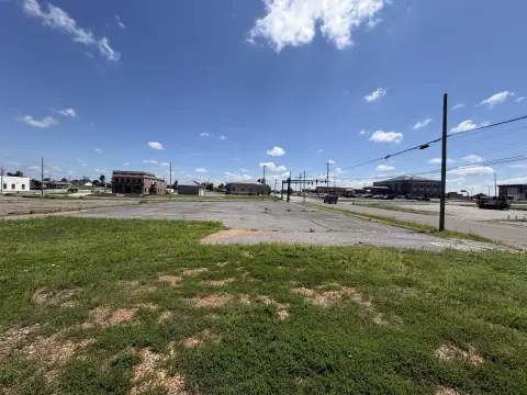 Commercial Zoned Vacant Lot
