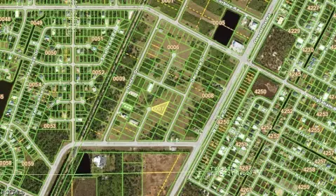 Residential Lot in Rotonda West