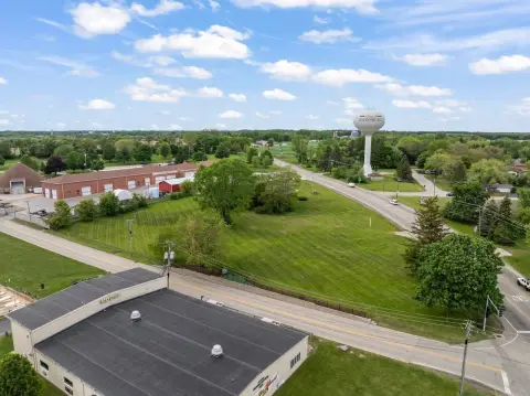 Prime Commercial Land on Route 31