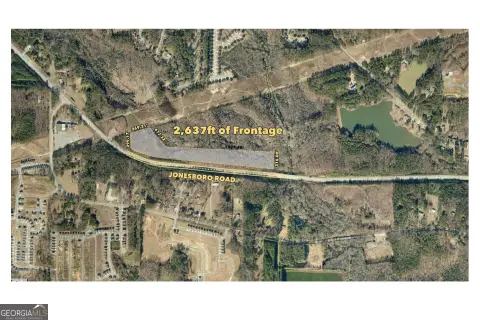 Commercial Land with Extensive Frontage