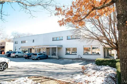 Office Unit with Modified Gross Lease