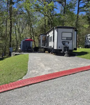 Furnished RV Lot Near Table Rock
