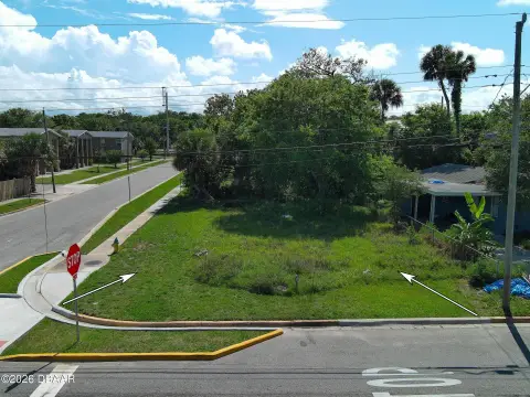 Daytona Beach Corner Lot